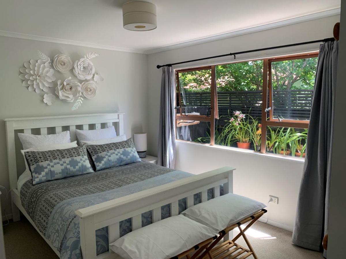 Twin Oaks Quiet Cottage ปาราปาราออมู ภายนอก รูปภาพ